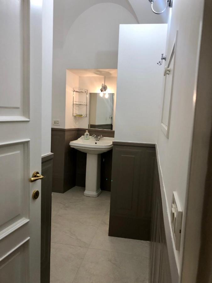 Boutique Apartment Pantheon Рим Экстерьер фото