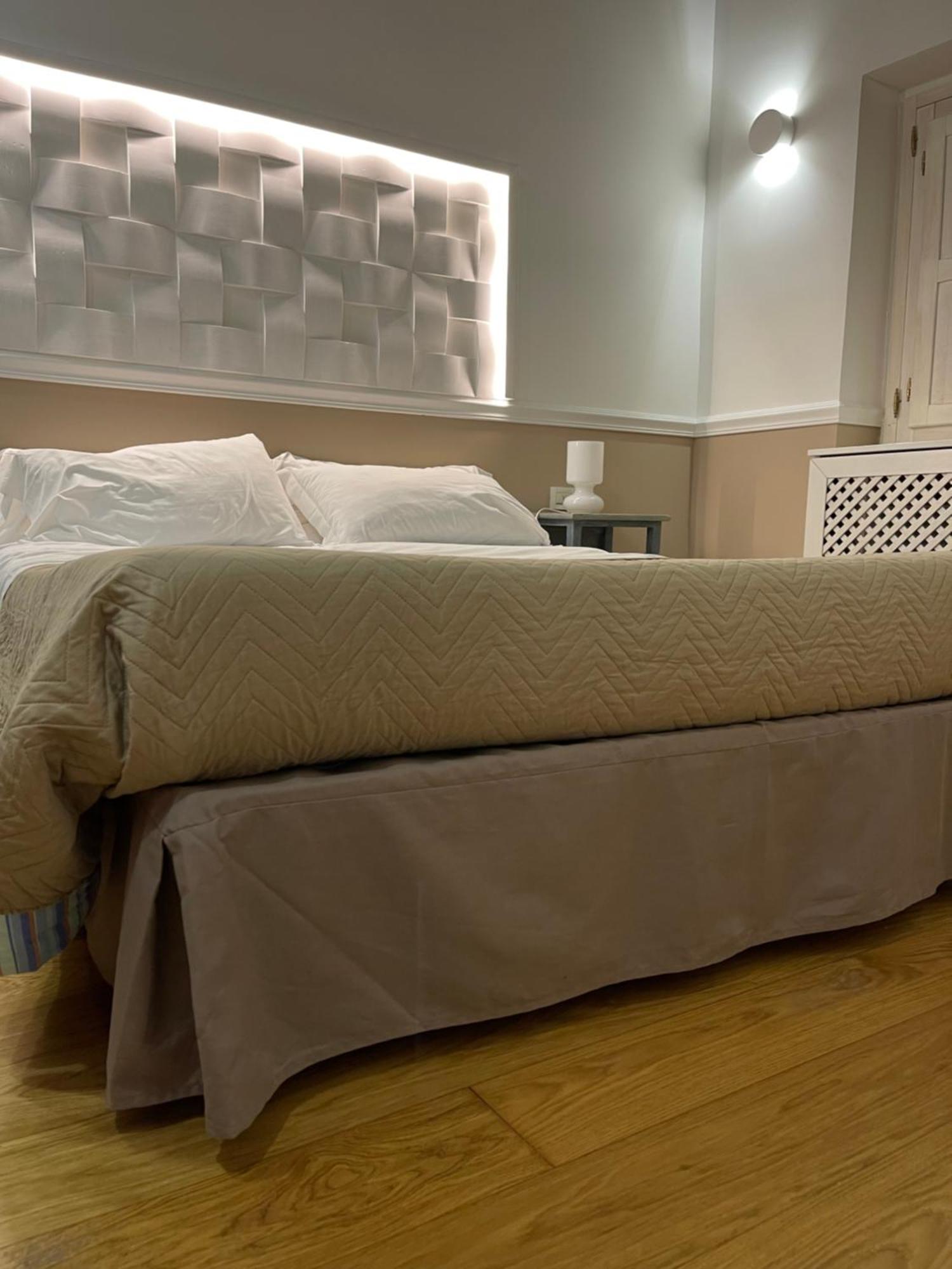Boutique Apartment Pantheon Рим Экстерьер фото